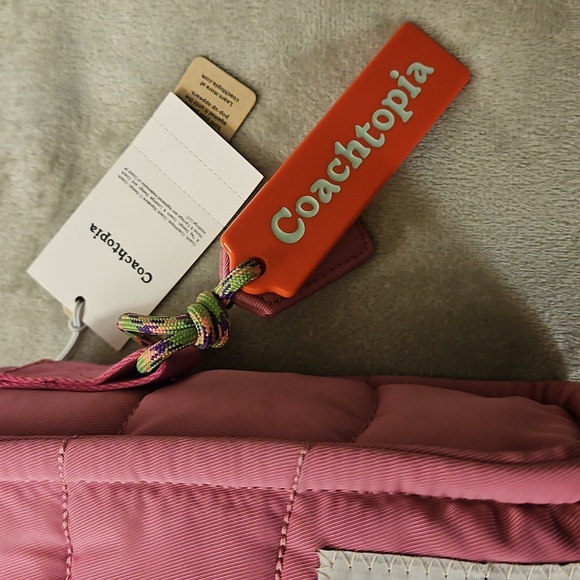 Coachtopia small Tote Bag - Picture 2 of 7